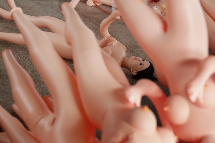 Как производят в Китае секс-игрушки (17 фото)