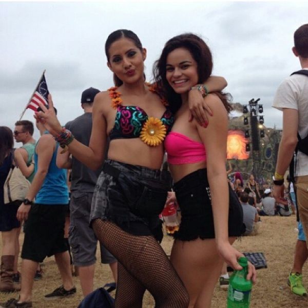 Девушки на фестивале "Tomorrowland 2014" (38 фото)