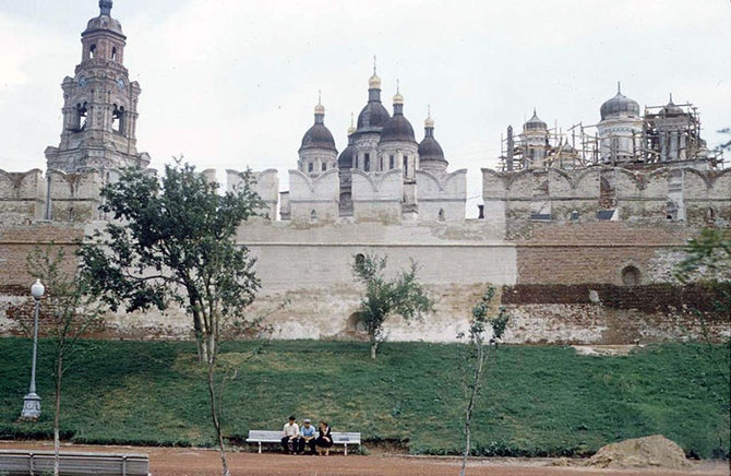 Цветные фотографии России от Москвы до Астрахани 1958 года (33 фото)