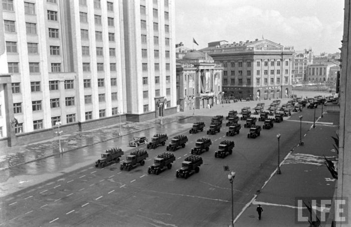 Фотографии Москвы 1947 года от журнала LIFE (36 фото)