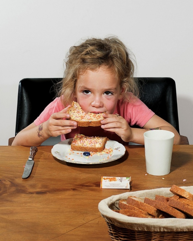 Что едят на завтрак дети со всего мира (22 фото)