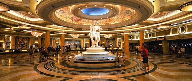 10 самых роскошных казино мира (25 фото)