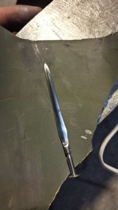 Как сделать мини-мечи из обычных гвоздей (35 фото)
