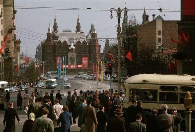 7 признаков, присущих советским людям (6 фото + 2 видео)