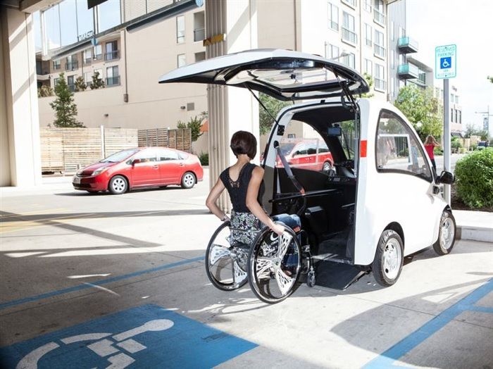 Специальный автомобиль для инвалидов-колясочников - Kenguru (12 фото)
