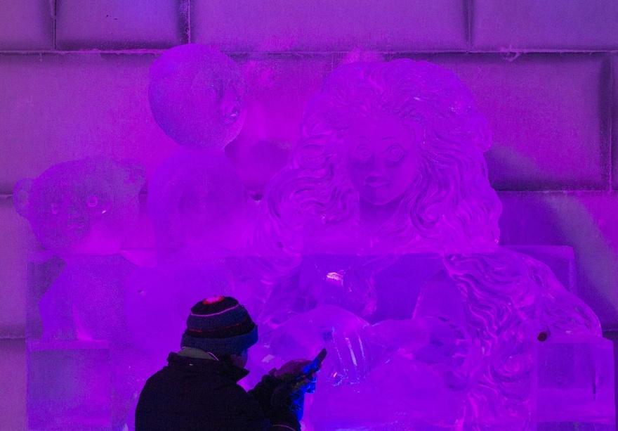 Международный фестиваль ледяных скульптур в Бельгии (12 фото)