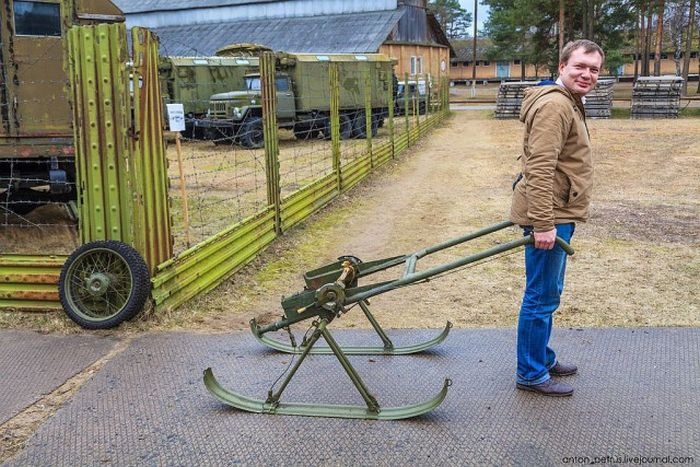 Беларусь: Прогулка по супермаркету военной техники (23 фото)