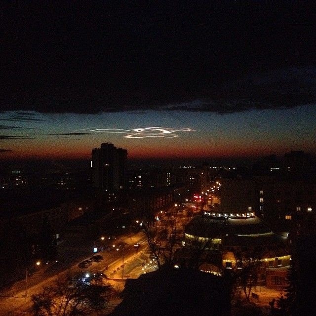 Природная аномалия над вечерним Барнаулом (9 фото)