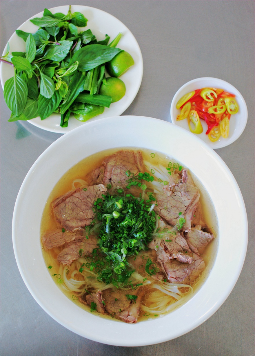Рейтинг традиционных блюд вьетнамской кухни (16 фото)