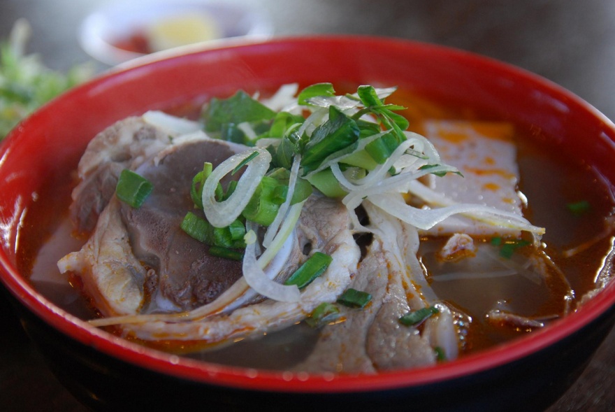 Рейтинг традиционных блюд вьетнамской кухни (16 фото)