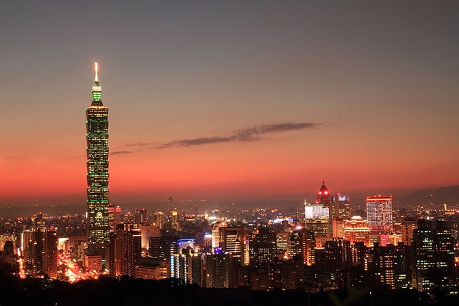 10 самых дорогих небоскребов мира (10 фото)