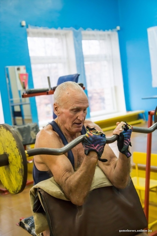 Беларусь: Виктор Ершов - самый спортивный пенсионер страны (18 фото)