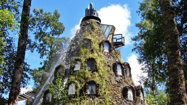 Montana Magica Hotel в Чили: уникальный отель в виде извергающегося вулкана (11 фото)