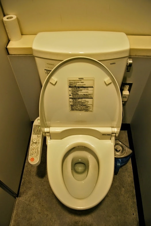 Культура туалетов в Японии (13 фото)
