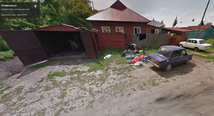 Что увидел Google Street View в городе Новоалтайске (4 фото)