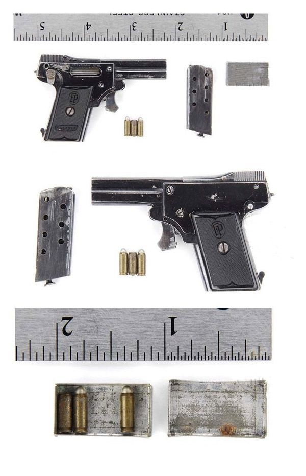Самый миниатюрный пистолет в мире (7 фото)