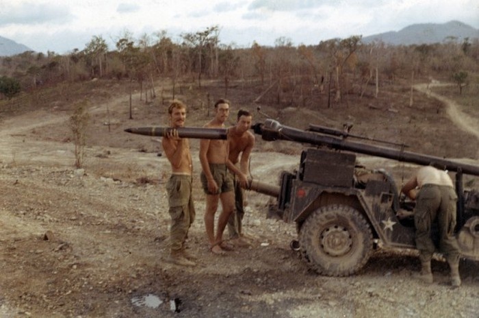 Война во Вьетнаме в фотографиях, сделанных обычным американским солдатом (40 фото)