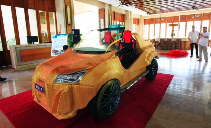 Первый китайский электромобиль, распечатанный на 3D-принтере (5 фото)