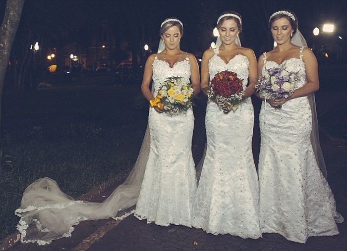 Три сестры-близнеца вышли замуж в один день (6 фото)