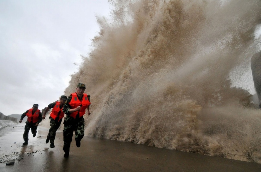 За мгновение до катастрофы — удачные снимки 03.04. 2015 (35 фото)