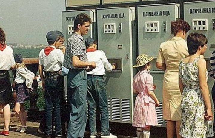 Зарплаты и цены в Советском Союзе (18 фото)