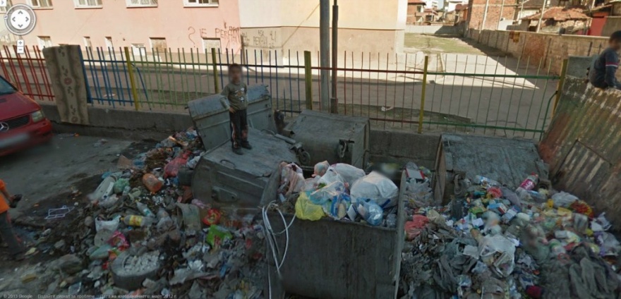 Странные, интересные и забавные фото от Google Street View (20 фото)