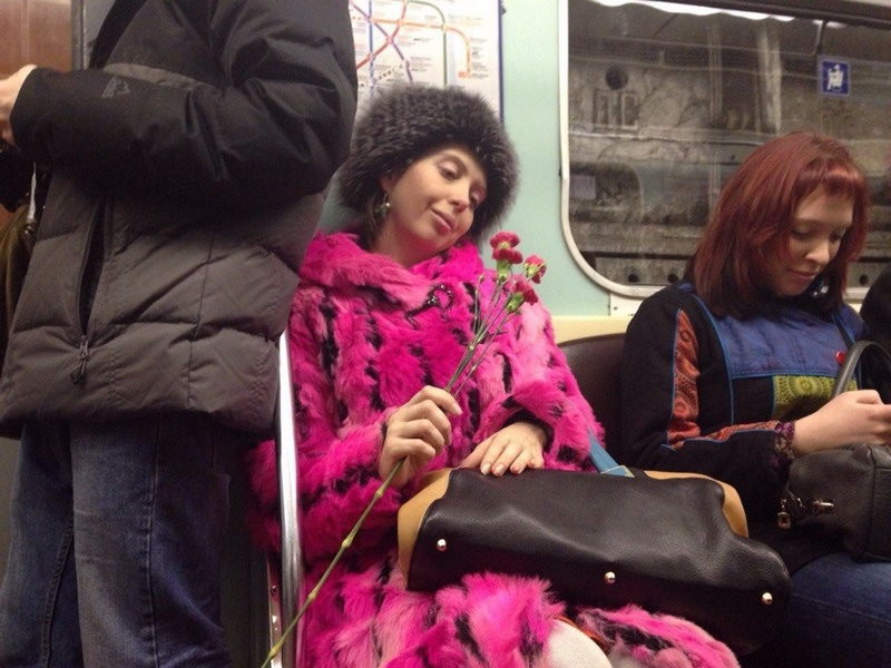 Необычные пассажиры метро 21.04.2015 (32 фото)