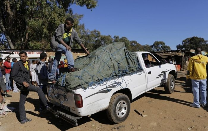 Беспорядки в ЮАР, вызванные притоком мигрантов (30 фото)