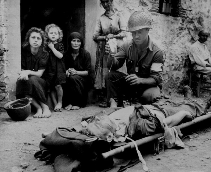 Вторая Мировая война глазами западных фотографов (33 фото)