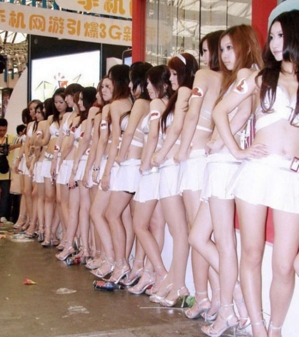 Особенности проституции в Китае (20 фото)
