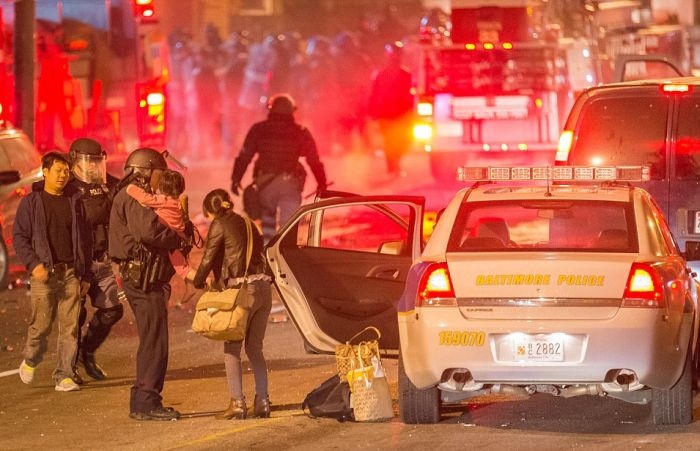 Беспорядки в Балтиморе (30 фото)