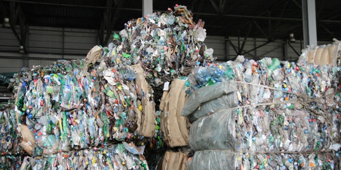 Как происходит переработка использованного пищевого пластика (15 фото)