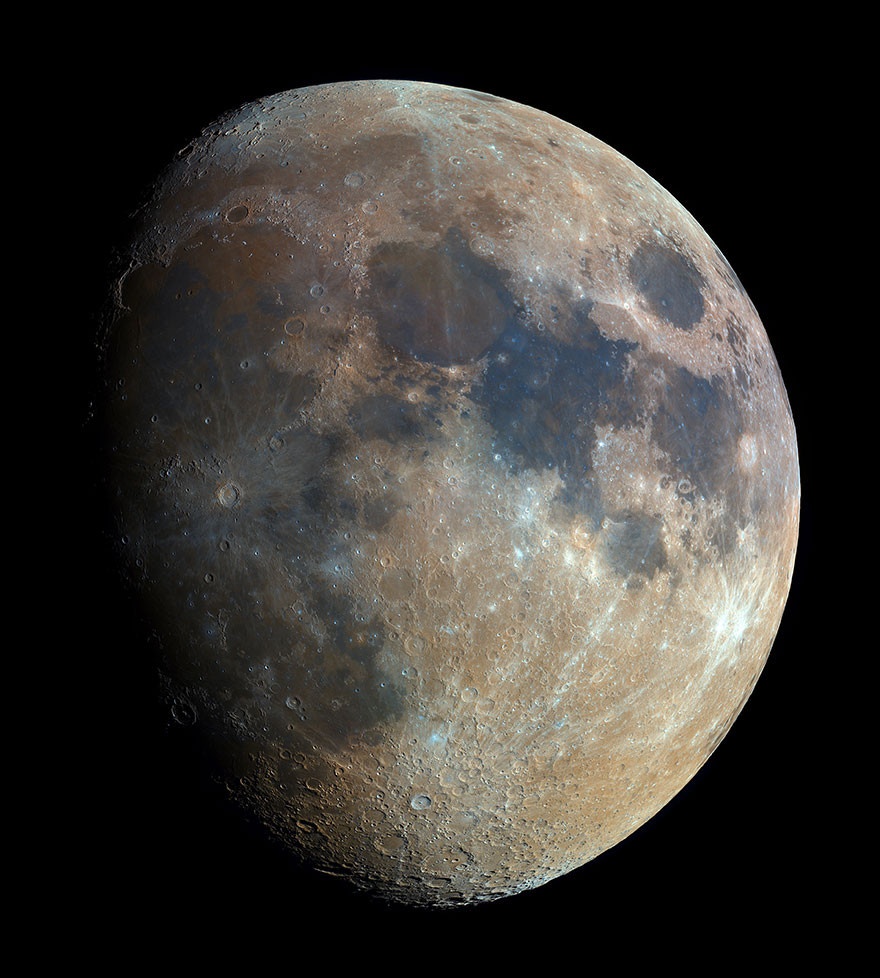 Новое фото Луны, созданное польским астрономом-любителем (6 фото)