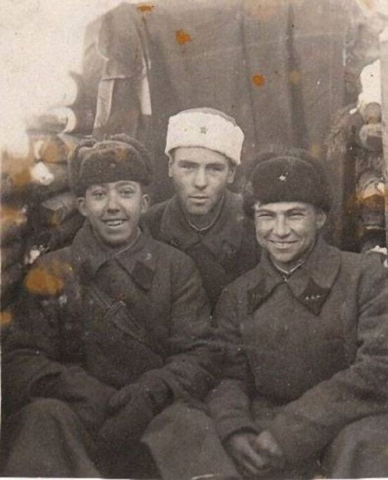 Воспоминания Юрия Никулина о войне (12 фото)