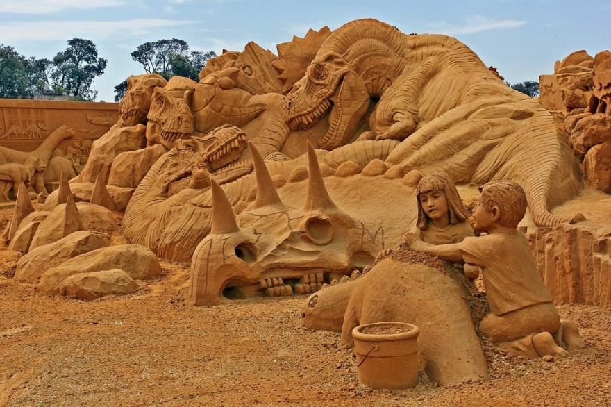 Классные скульптуры из песка (25 фото)