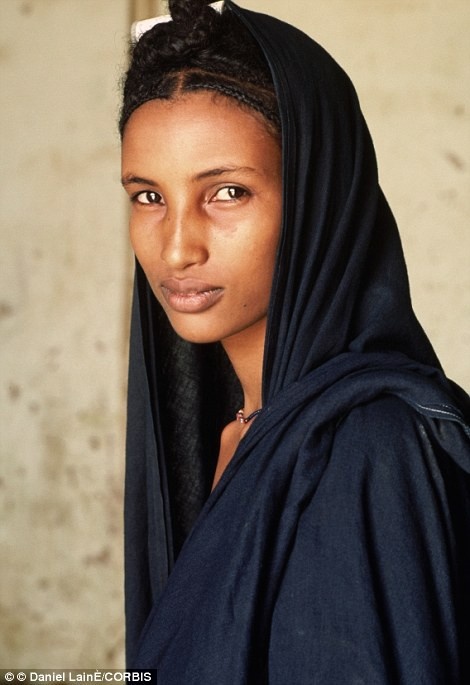 Туареги - племена, в которых главное слово принадлежит женщинам (19 фото)