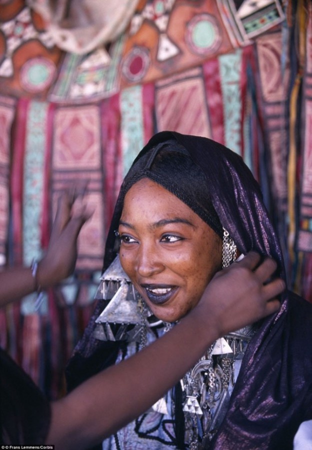 Туареги - племена, в которых главное слово принадлежит женщинам (19 фото)