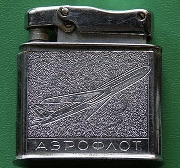Коллекция необычных зажигалок из СССР