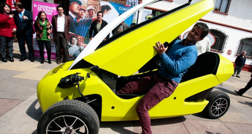 Трехколесный чилийский электромобиль (7 фото + видео)