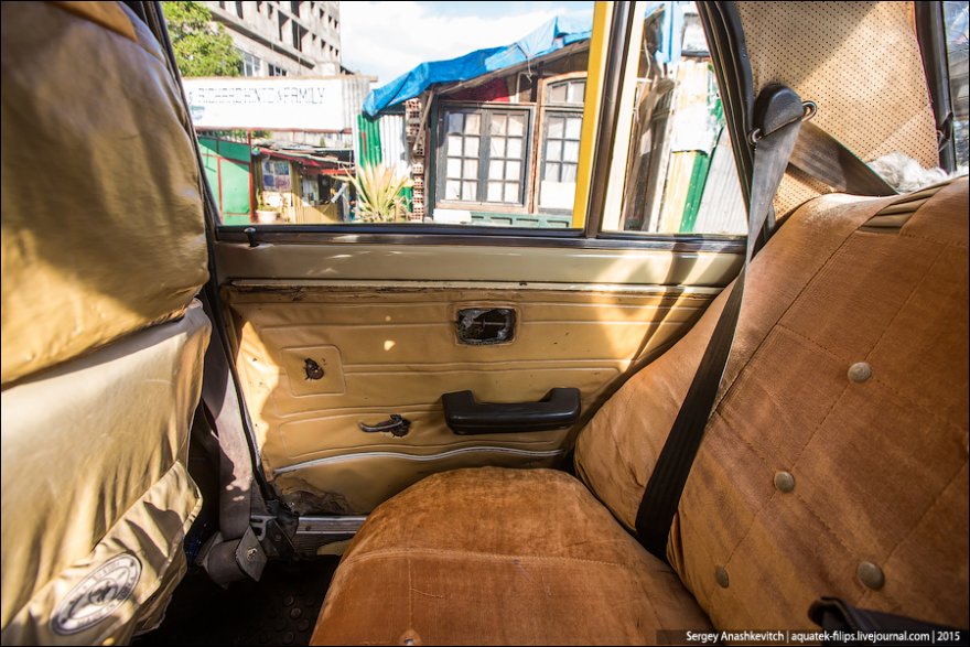 Такси в Эфиопии состоит из машин советской «копейки»
