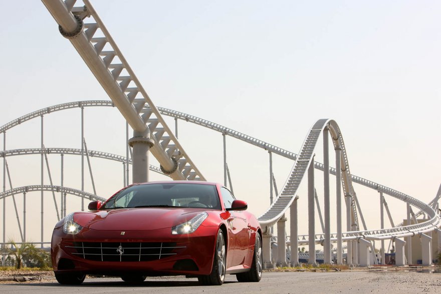 Королевство скорости и автомобилей – Ferrari World