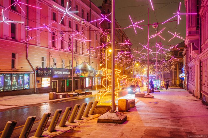 Как выглядит праздничная Москва (44 фото)