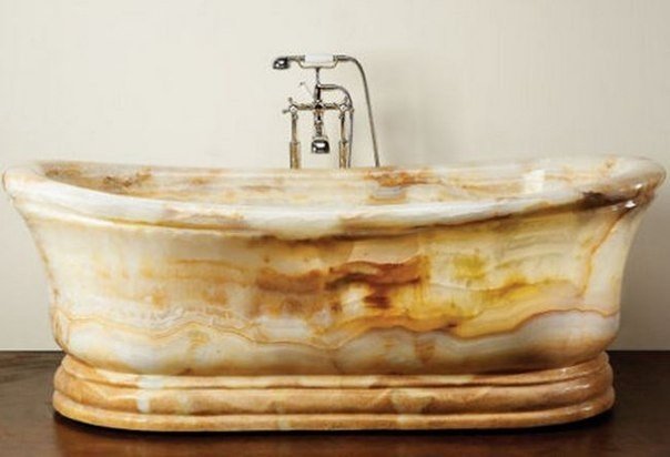 Потрясающие ванны из натуральных материалов