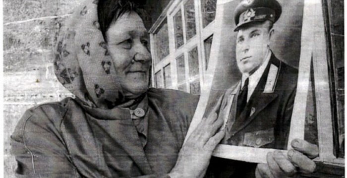 История советского летчика, ставшего вождем индейского племени (6 фото)