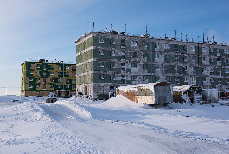 Cуровый арктический оазис за Полярным кругом