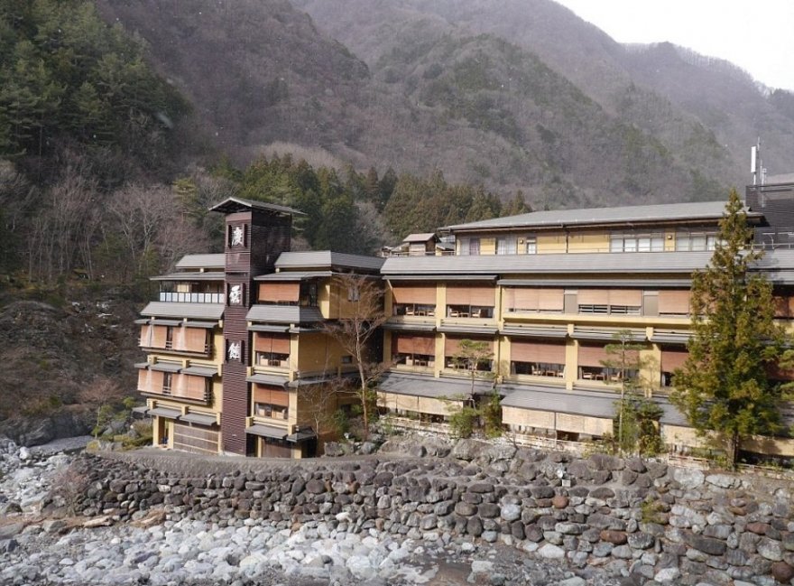 Японская гостиница, которой 1311 лет
