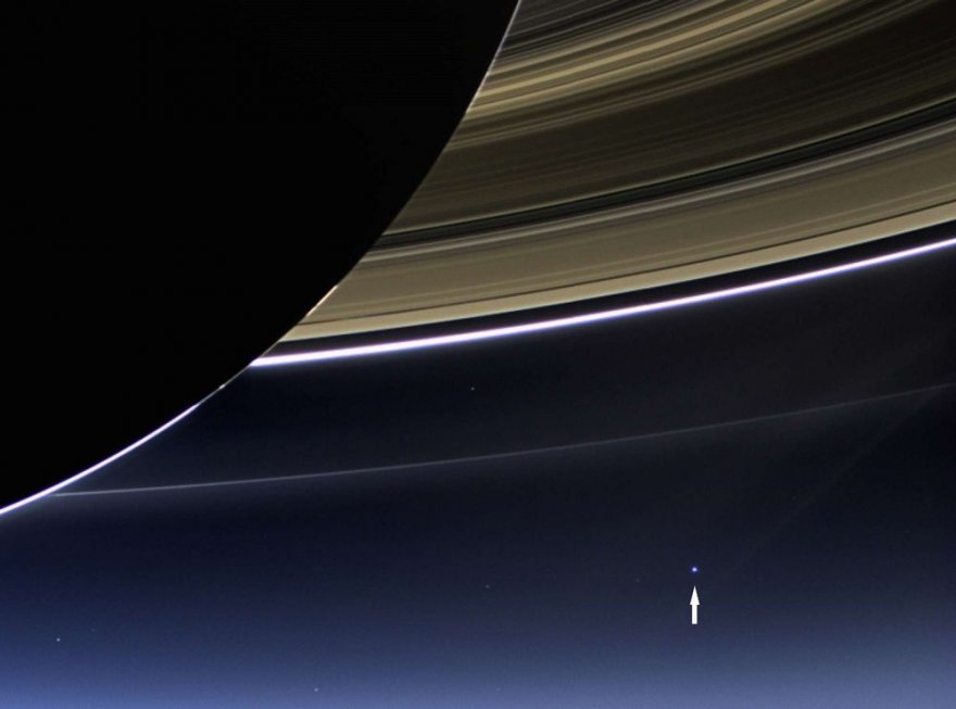 Удивительные фотографии Сатурна