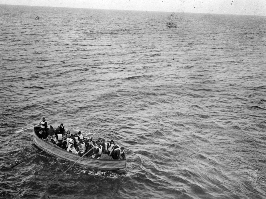 14 апреля произошло столкновение «Титаника» с айсбергом