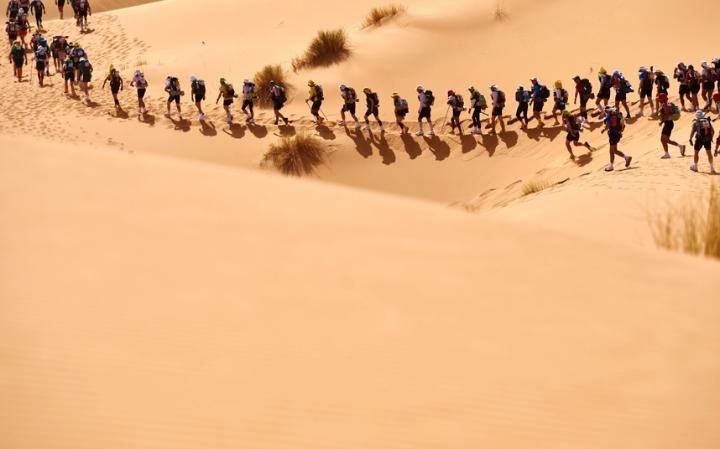 Гонка на выносливость: марафон Marathon des Sables в пустыне Сахара