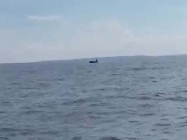 Рыбаки увидели всплытие атомной субмарины